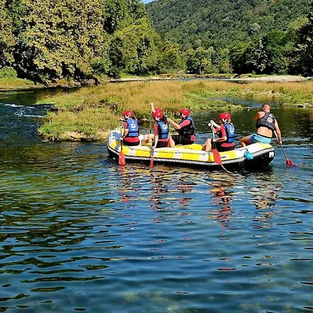 Apartment Srce Cazina *